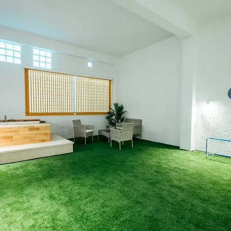 Apartament Sada Flat, Jacuzzi, Chill Out, 7 Pax, Smarttv *