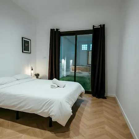 דירה Sada Flat, Jacuzzi, Chill Out, 7 Pax, Smarttv *