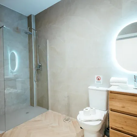 דירה Sada Flat, Jacuzzi, Chill Out, 7 Pax, Smarttv ולנסיה
